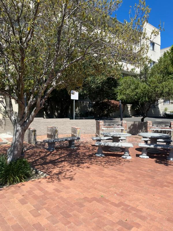 To Let 2 Bedroom Property for Rent in Zonnebloem Western Cape